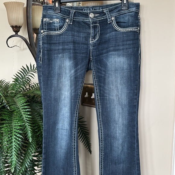 Grace in LA Jeans Low Rise Y2K Embroidered Beaded Cross Detail Boot Cut Denim - Picture 3 of 16